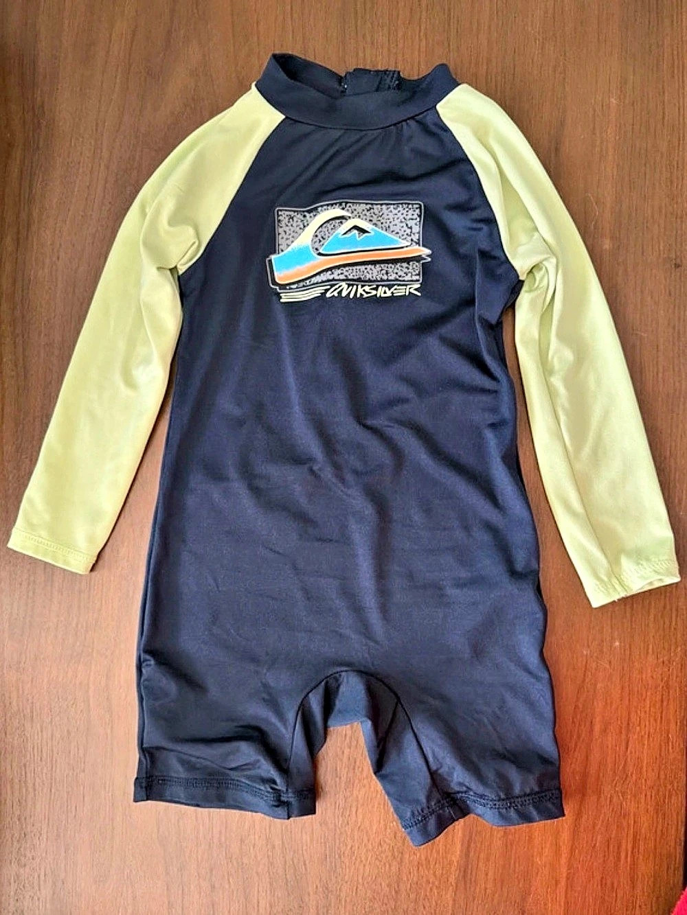 Quiksilver Boys 18M Blue & Yellow Rashguard Like New